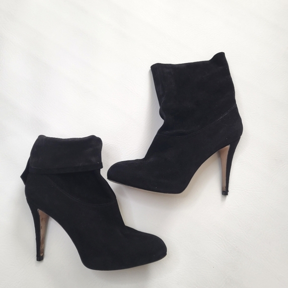 Brian Atwood booties black suede stiletto heel fold over almond toe size 38.5 - Picture 2 of 12